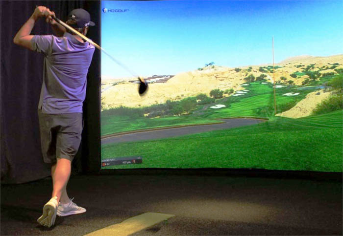 HD Golf Sim giant screen